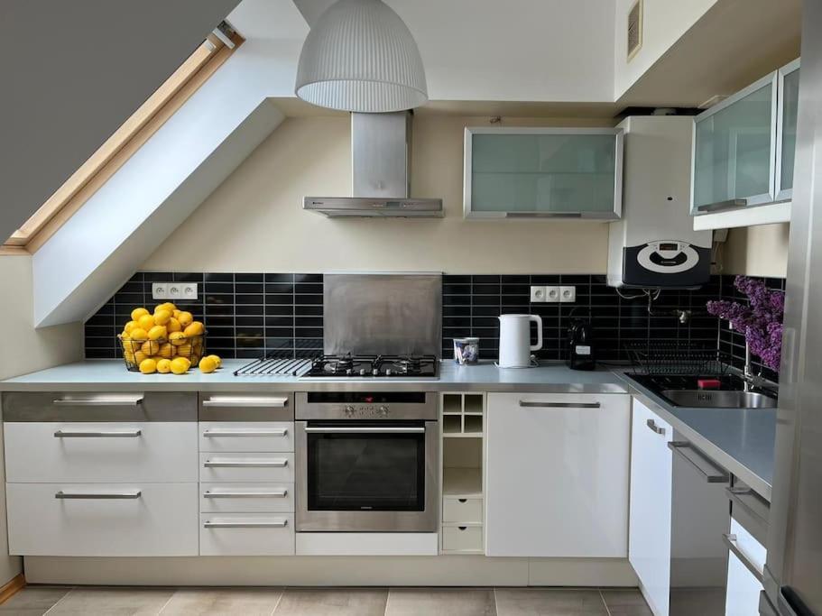 Apartament Hemingwaya Jelenia Góra Exterior foto